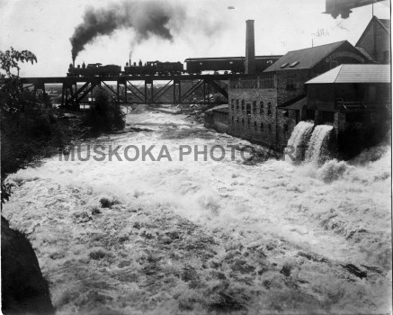 #5 Two-engine train, Bird's Woollen Mill, BB falls